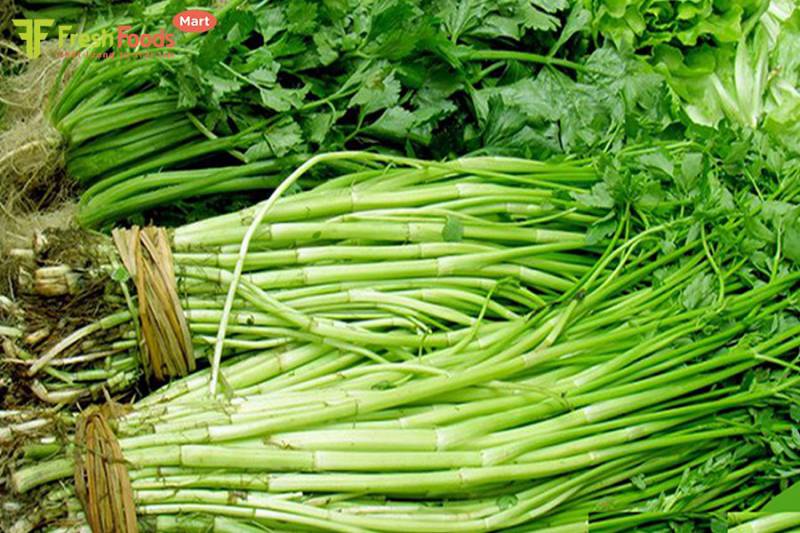 Cách làm rau cần xào thịt bò ngon cơm gia đình